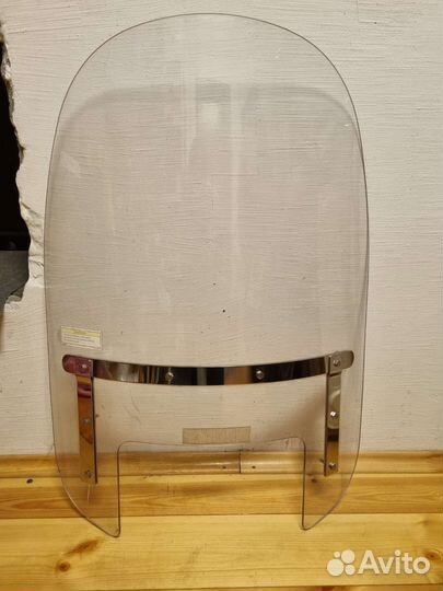 Стекло ветровое Yamaha