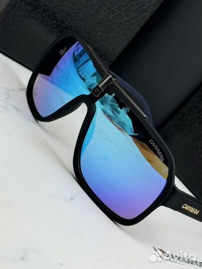 Солнцезащитные очки мужские carrera