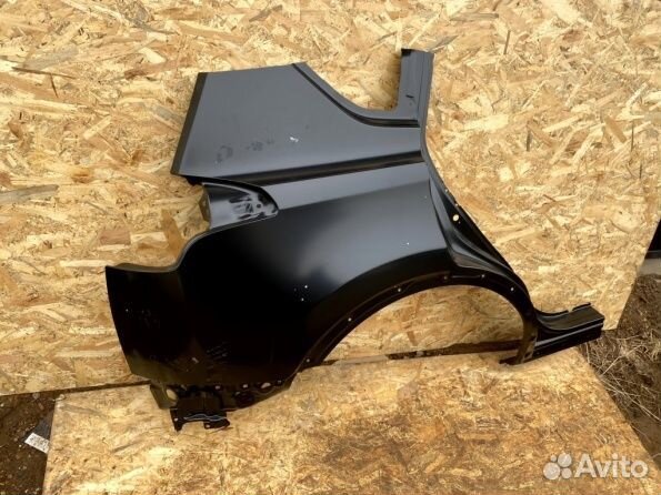 Toyota Rav 4 40 четверть задняя правая