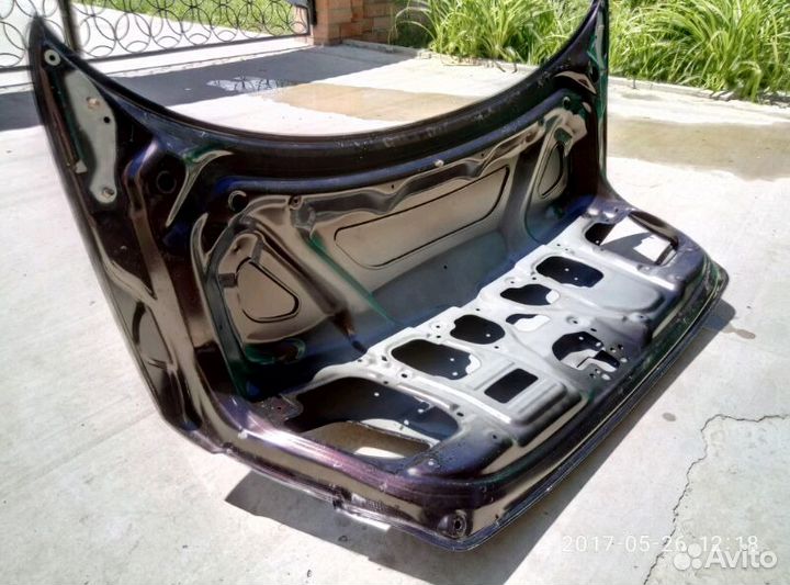 Крышка багажника Мазда 6 2006г в