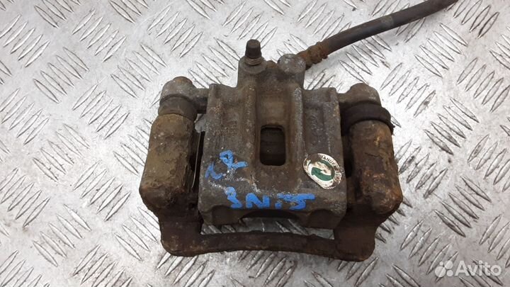 Суппорт задний правый Kia Ceed 2007 582301H300