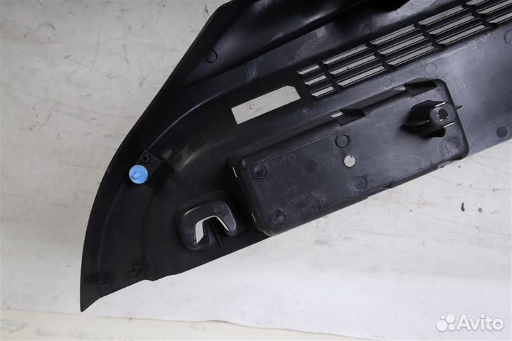 Обшивка багажника правая Citroen C4 (B7) 2010-2016