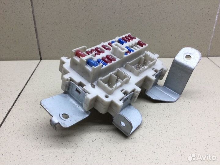 Блок предохранителей Nissan Murano Z50 2004-2008