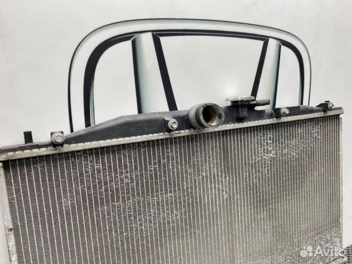 Радиатор охлаждения двигателя Honda Accord 7 CL