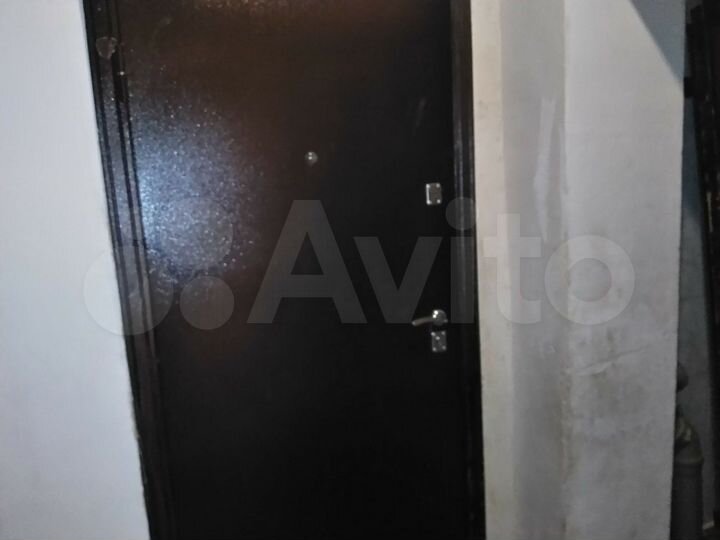 Комната 17,4 м² в > 9-к., 1/2 эт.