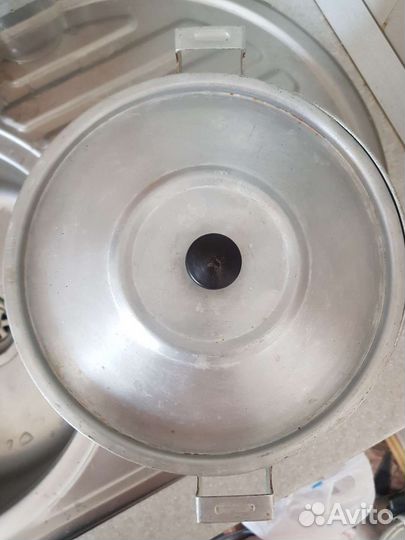 Кастрюля алюминиевая