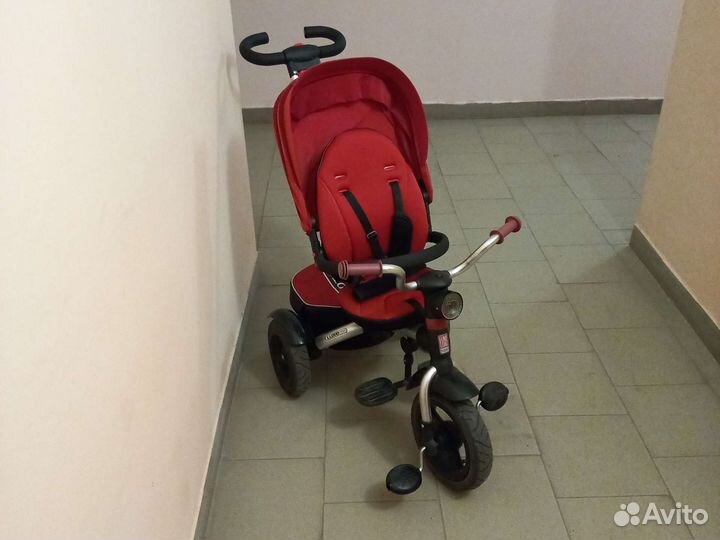 Детский велосипед с родительской ручкой