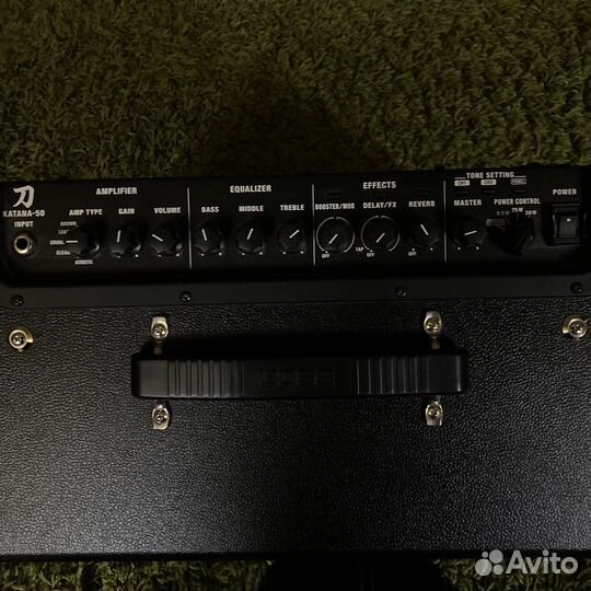Гитарный комбоусилитель Boss Katana 50 MK1