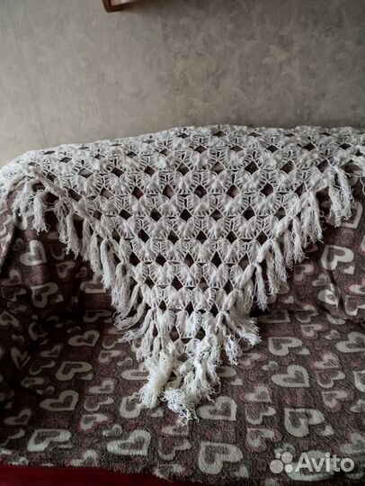 Шерстяной платок шаль