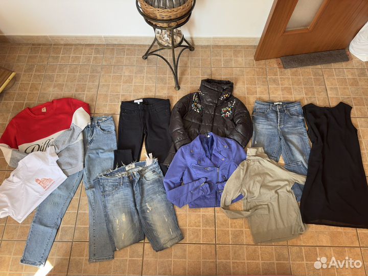 Пвкет женских вещей 40-42 хс-с