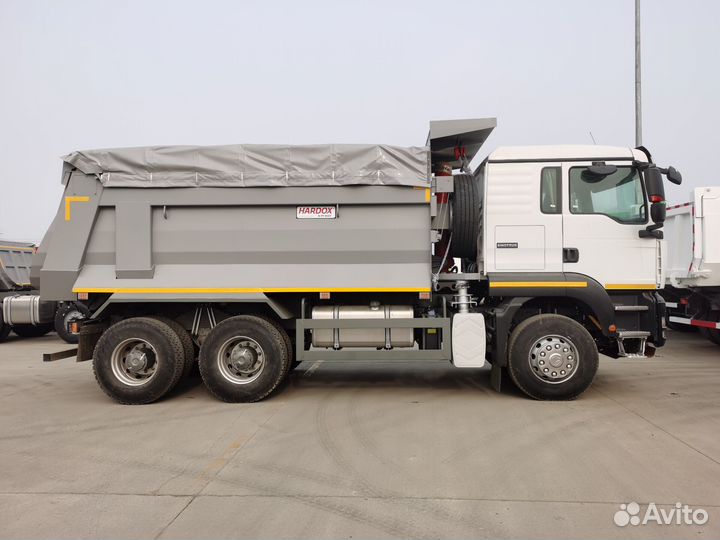 SITRAK ZZ4256V364HE, 2023