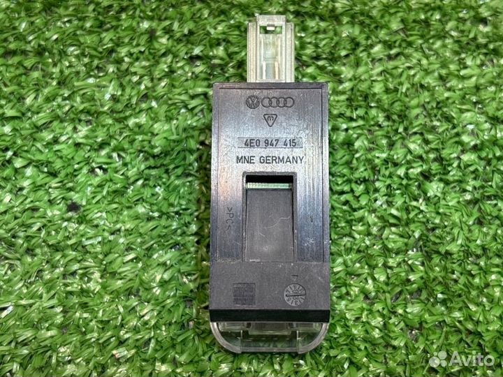 Плафон салонный Audi Q5 8R ccwa 2009