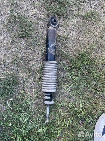 Задние амортизаторы nissan teana j31