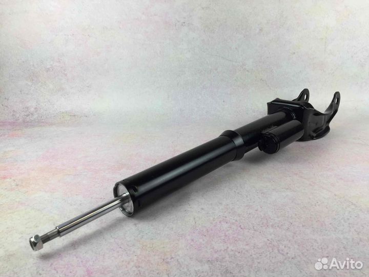 Амортизатор передний левый Mercedes ML W166