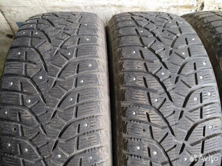 Bridgestone Blizzak Spike-02 SUV 265/60 R18 114T