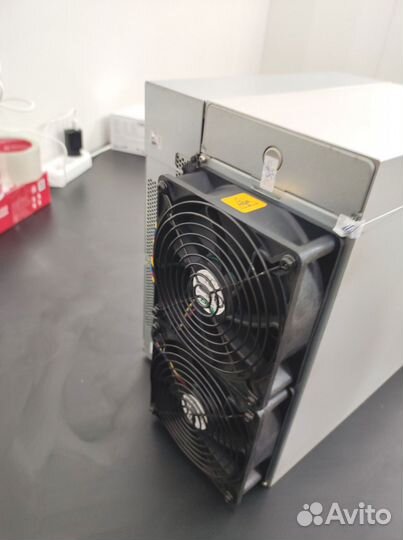 Asic майнер Bitmain Antminer S19