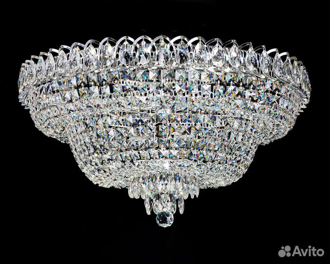 Потолочная люстра 