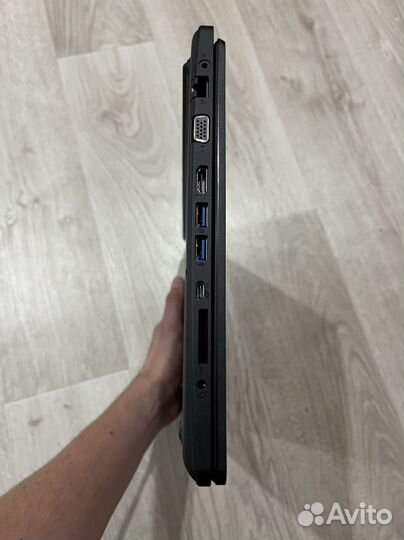 Ноутбук acer travelmate p2