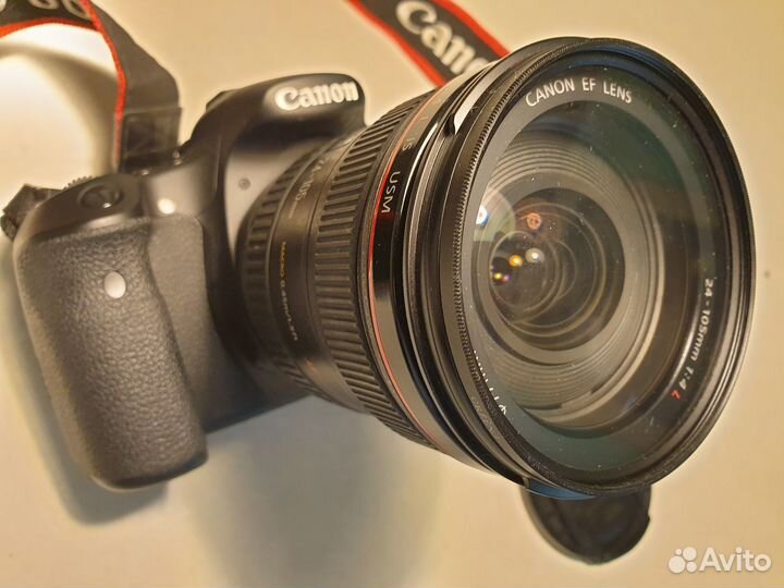 Фотоаппарат Canon EOS 60D с объективом Canon EF24