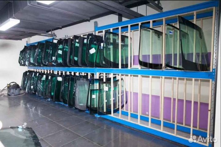 Лобовое стекло Хендай Соната. Магазин автостекол