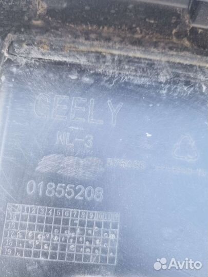 Губа Юбка бампера переднего Geely Atlas