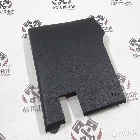 Накладка блока предохранителей Kia Rio QB G4FA