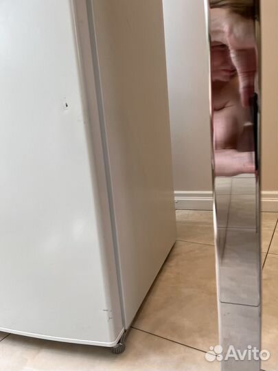 Холодильник dexp TF210D