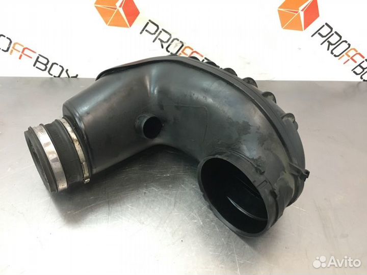 Патрубок воздушного фильтра Mercedes C-Class W204
