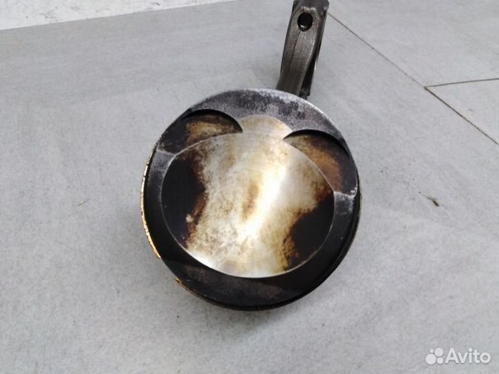 Поршень с шатуном