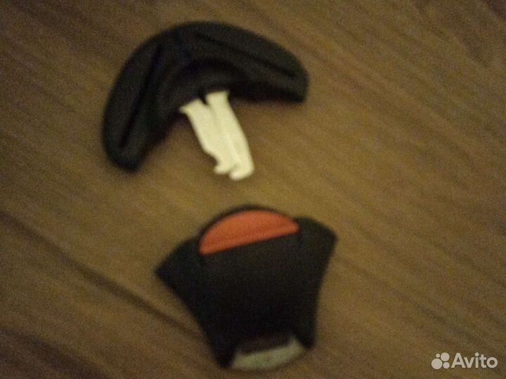 Замок на автокресло, крепление 