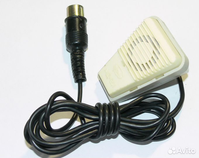 Микрофон Vivanco DM20 и мд-201