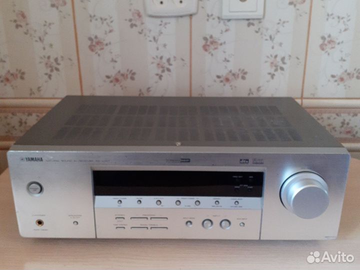 Ресивер Yamaha RX-V357