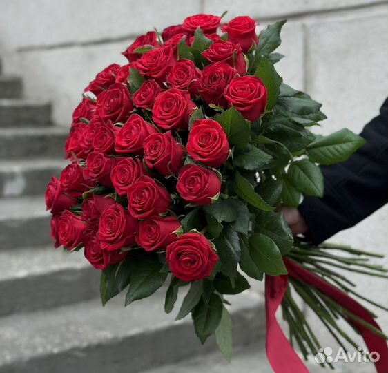 Букет красных роз свежие цветы 15 31 51 101 роза