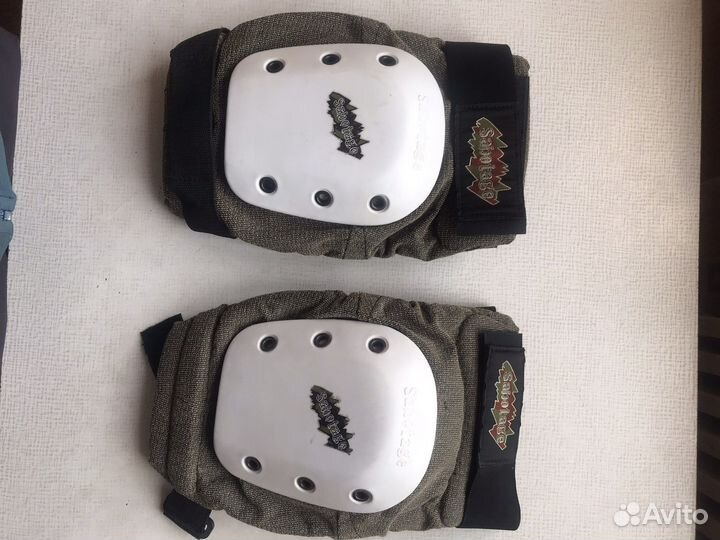 Роликовые коньки агрессивные UltraWheels Sabotage