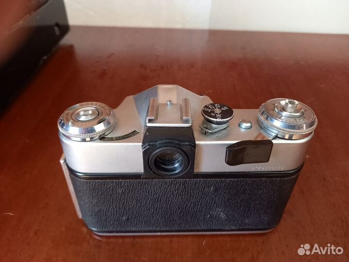 Фотоаппарат Зенит