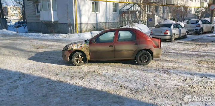 Renault Logan 1.4 МТ, 2010, битый, 150 000 км