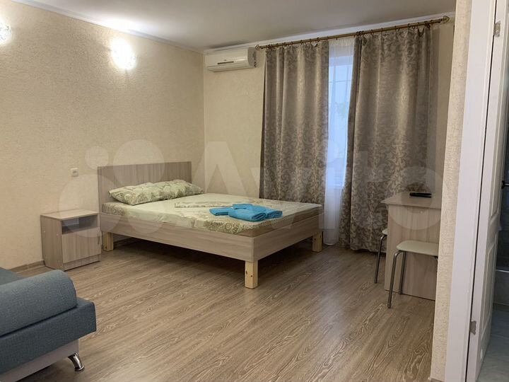 Комната 20 м² в > 9-к., 1/2 эт.