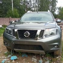 Nissan Terrano 2.0 AT, 2020, битый, 6 000 км, с пробегом, цена 1 080 000 руб.