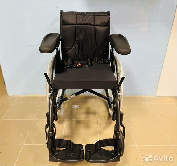 Кресло-коляска с ручным приводом Action 3 NG