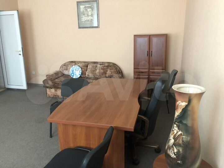 Офис в центре, 42 м², 1-й этаж