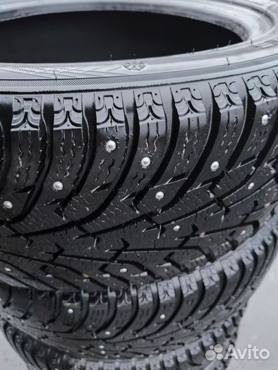 Maxxis Premitra Ice Nord NP5 215/55 R17 98T