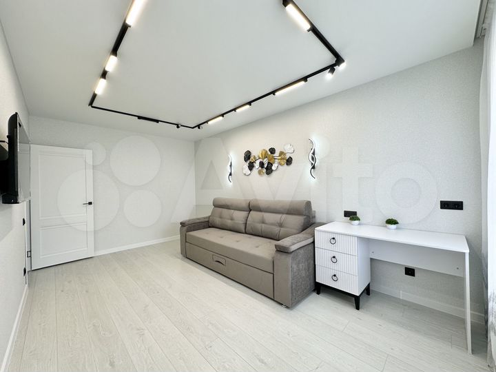 1-к. квартира, 38 м², 2/10 эт.