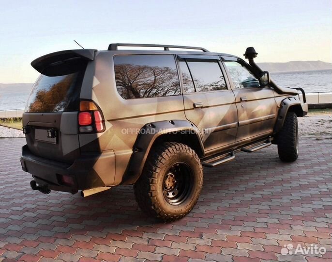 Силовые Расширители арок - Pajero Sport