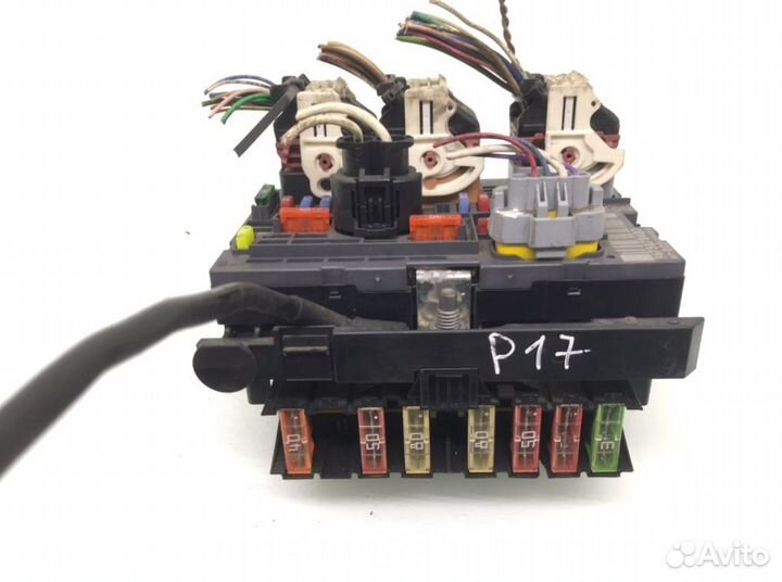 Блок предохранителей Peugeot Partner 1.6 HDI 2011