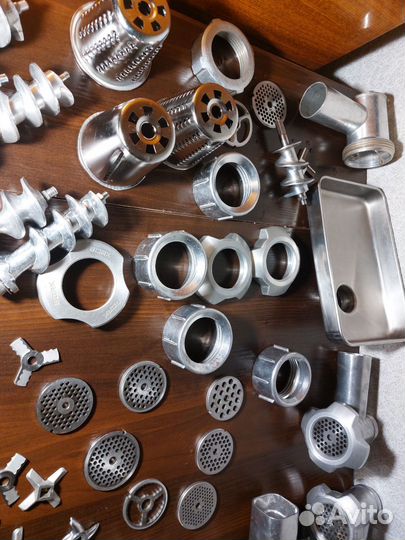 Запчасти на мясорубку Bork