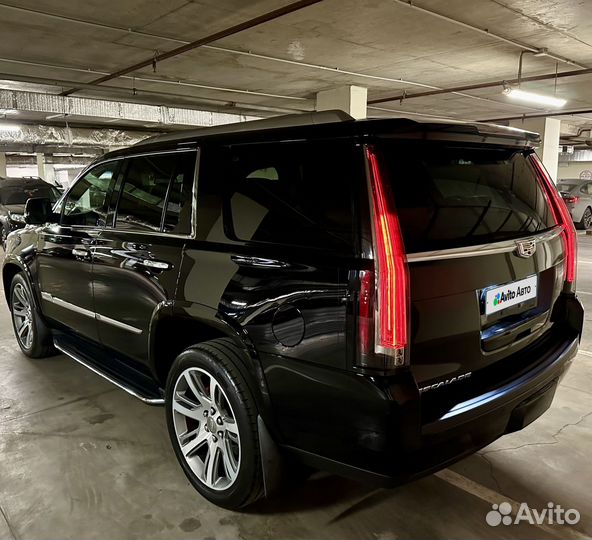 Cadillac Escalade 6.2 AT, 2017, 167 000 км