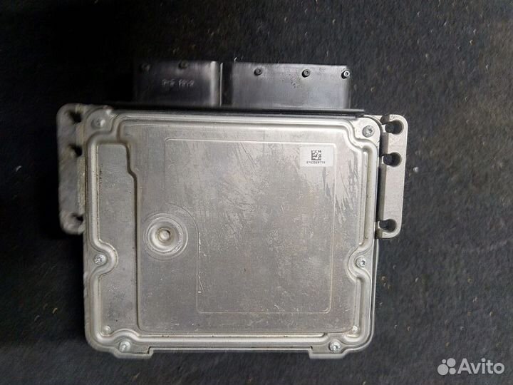 Блок управления двигателем Jeep Grand Cherokee WK2