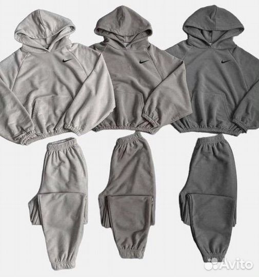 Спортивный костюм nike