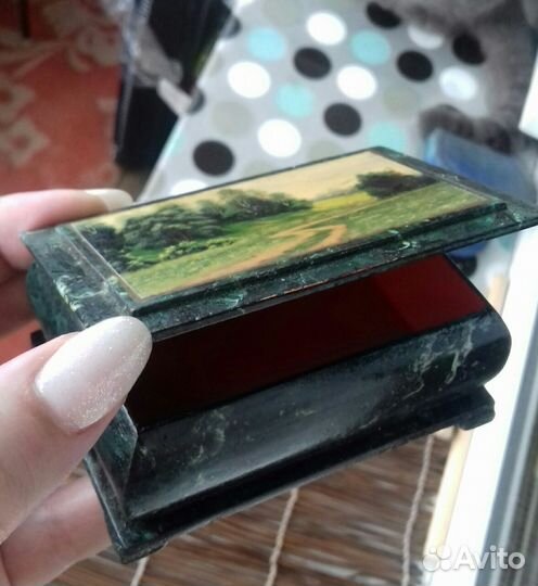 Малахитовая шкатулка