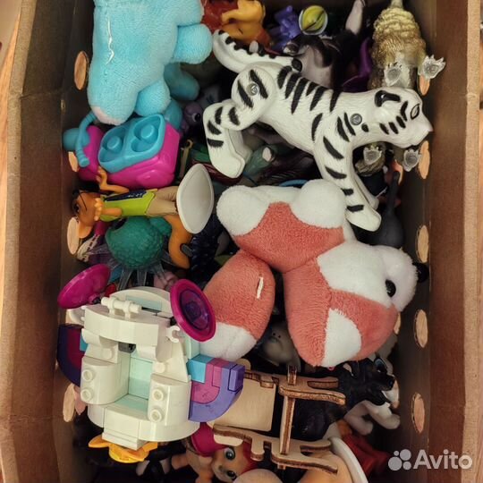 Игрушки